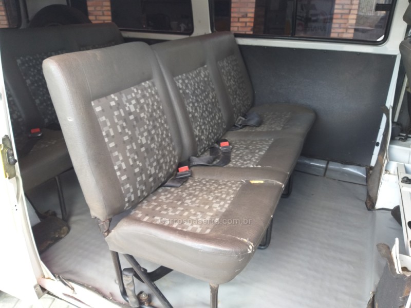 KOMBI 1.4 MI STD LOTAÇÃO 8V FLEX 3P MANUAL - 2014 - CAXIAS DO SUL