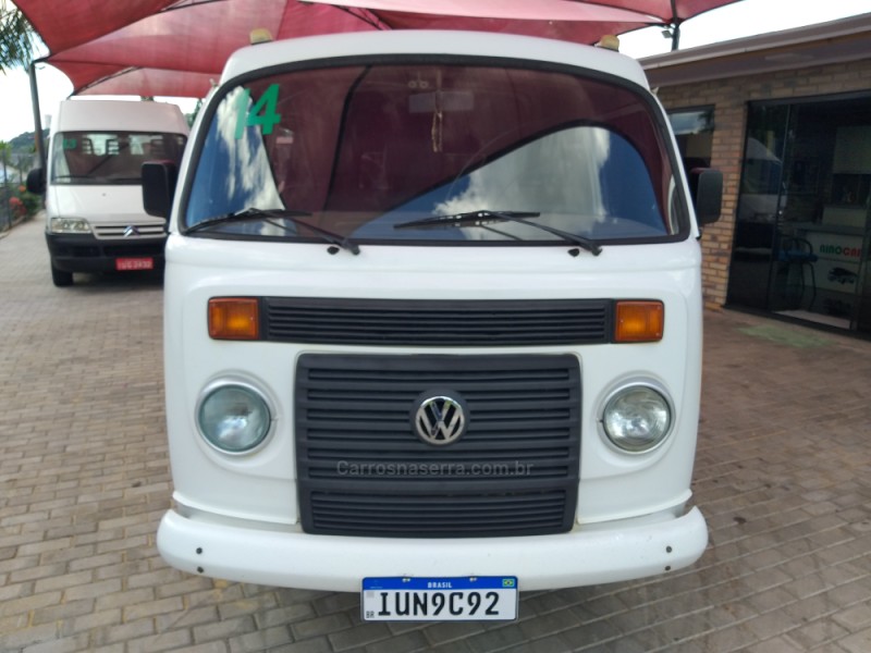 KOMBI 1.4 MI STD LOTAÇÃO 8V FLEX 3P MANUAL