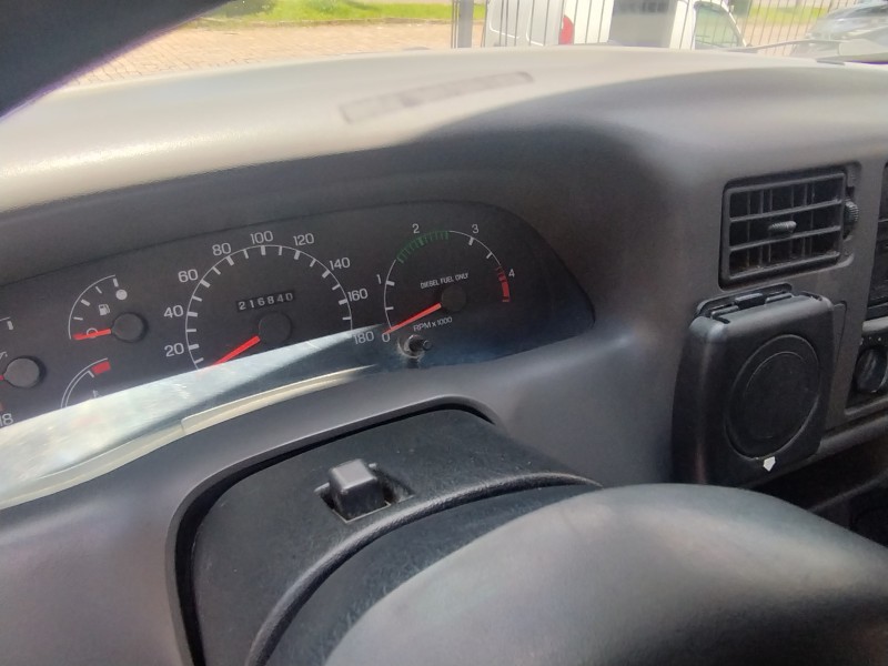 F-250 4.2 XLT 4X2 CS TURBO DIESEL 2P MANUAL - 2001 - VERANóPOLIS