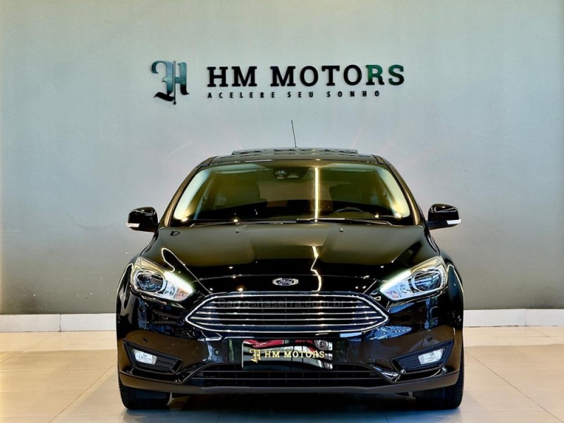 FOCUS 2.0 TITANIUM PLUS 16V FLEX 4P AUTOMÁTICO - 2018 - CAXIAS DO SUL