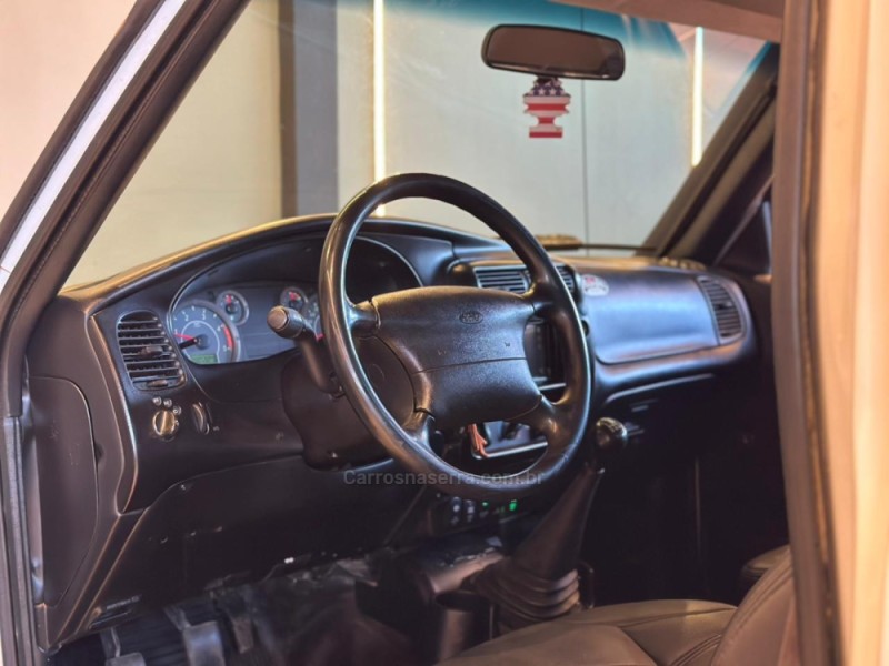 RANGER 3.0 XL 16V 4X4 CS DIESEL 2P MANUAL - 2011 - CAXIAS DO SUL