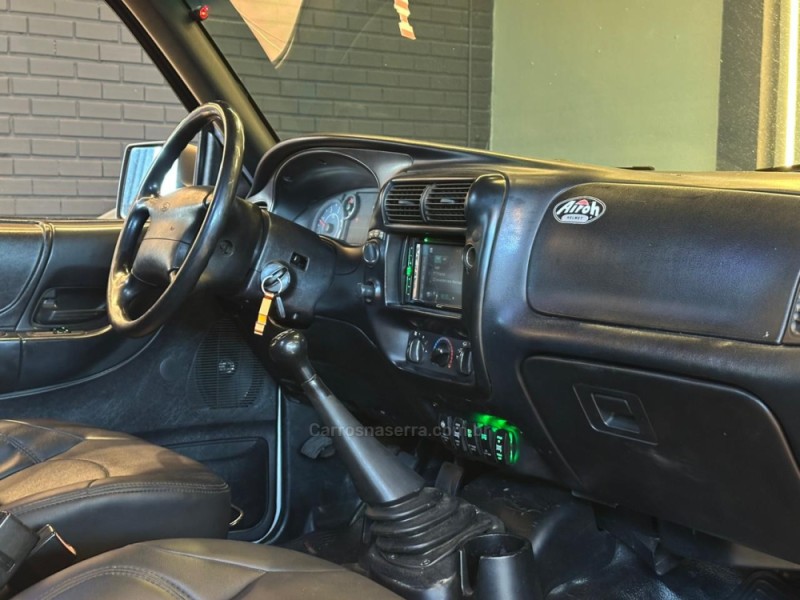 RANGER 3.0 XL 16V 4X4 CS DIESEL 2P MANUAL - 2011 - CAXIAS DO SUL