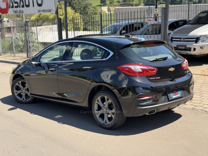 CRUZE 1.4 TURBO LTZ II SPORT HATCH 16V FLEX 4P AUTOMÁTICO - 2017 - NOVA PRATA