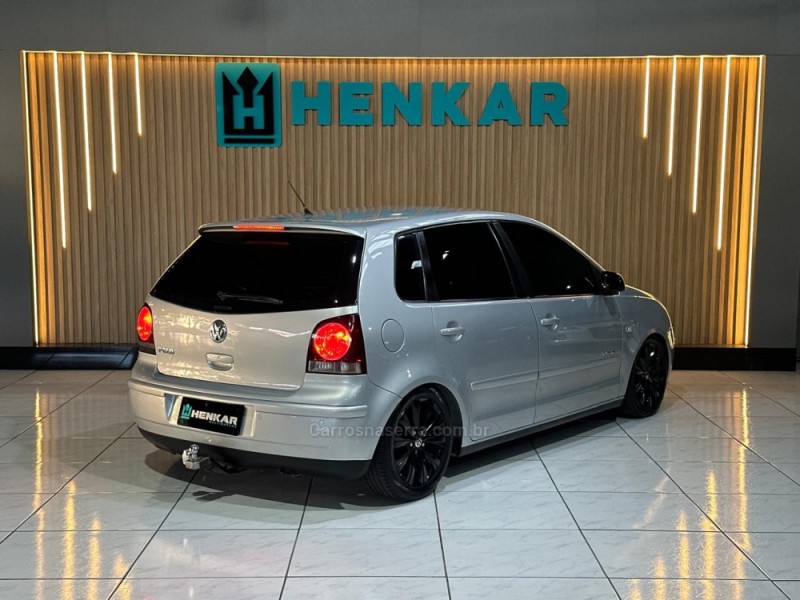 POLO 1.6 MI SPORTLINE 8V FLEX 4P MANUAL - 2009 - CAMPO BOM