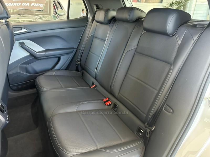 T-CROSS 1.4 HIGHLINE TSI 16V FLEX 4P AUTOMÁTICO - 2024 - NOVO HAMBURGO