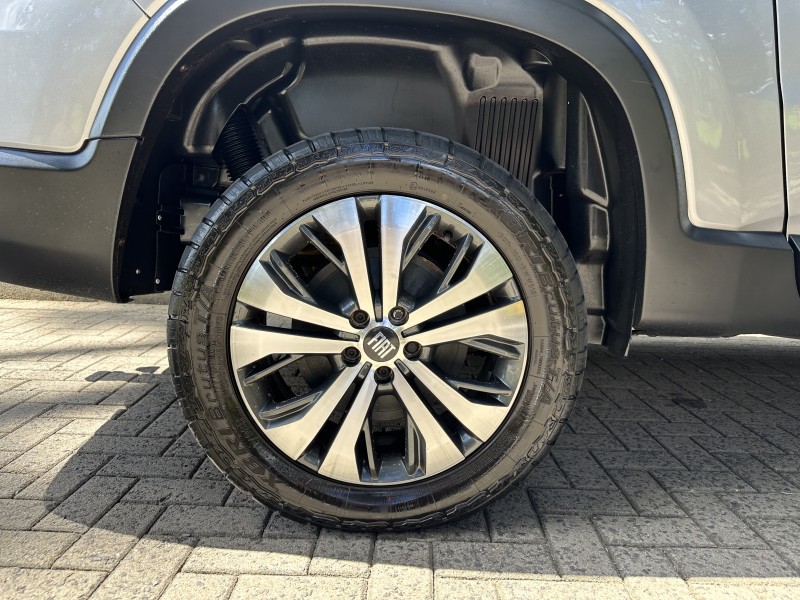 TORO 2.0 16V TURBO DIESEL VOLCANO AT9 4X4 AUTOMÁTICO - 2022 - CAXIAS DO SUL