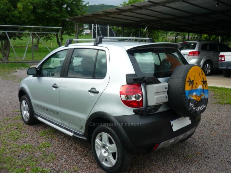 CROSSFOX 1.6 MI FLEX 8V 4P MANUAL - 2009 - ARROIO DO MEIO