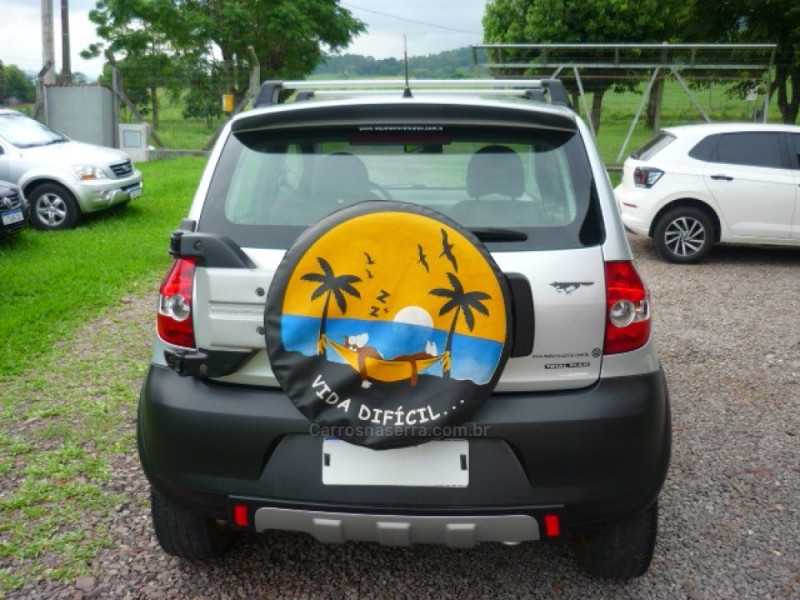 CROSSFOX 1.6 MI FLEX 8V 4P MANUAL - 2009 - ARROIO DO MEIO