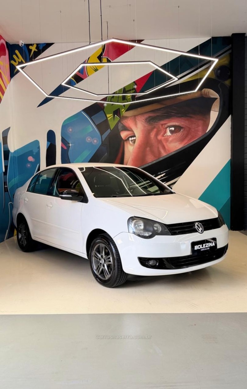 polo sedan 1.6 mi 8v flex 4p manual 2014 novo hamburgo