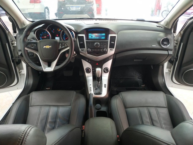 CRUZE 1.8 LT SPORT6 16V FLEX 4P AUTOMÁTICO - 2014 - CAXIAS DO SUL