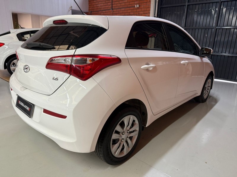 HB20 1.6 COMFORT PLUS 16V FLEX 4P MANUAL - 2016 - BENTO GONçALVES