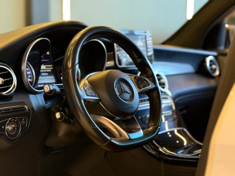 GLC 250 2.0 16V CGI GASOLINA SPORT 4MATIC 9G-TRONIC - 2017 - CAXIAS DO SUL