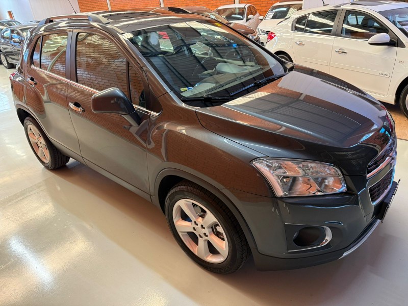 TRACKER 1.8 MPFI LTZ 4X2 16V FLEX 4P AUTOMÁTICO - 2015 - BENTO GONçALVES