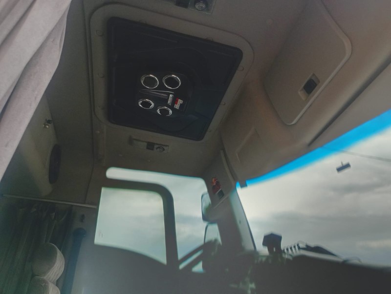 CARGO 2423 E 6X2 TURBO - 2013 - FARROUPILHA