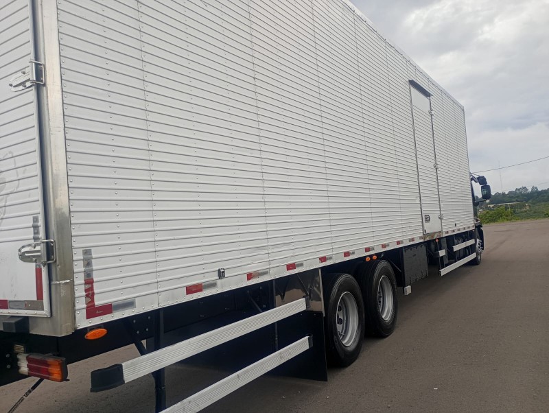 CARGO 2423 E 6X2 TURBO - 2013 - FARROUPILHA