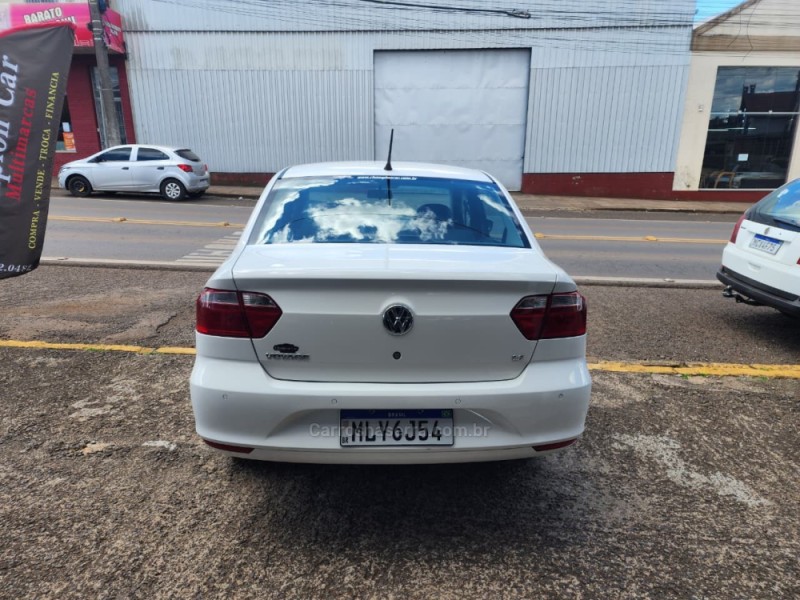 VOYAGE 1.6 MI CITY 8V FLEX 4P MANUAL - 2015 - VACARIA