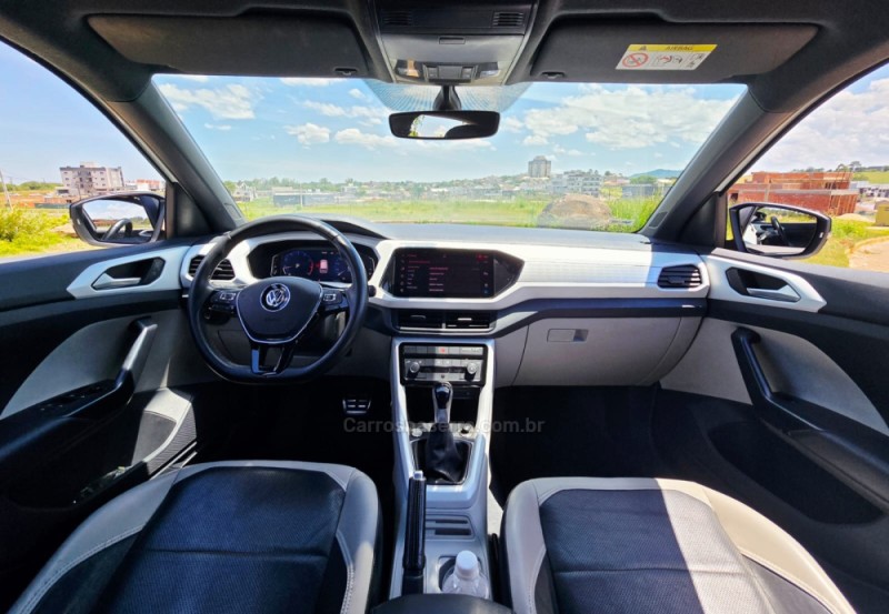 T-CROSS 1.4 HIGHLINE TSI 16V FLEX 4P AUTOMÁTICO - 2021 - LAJEADO