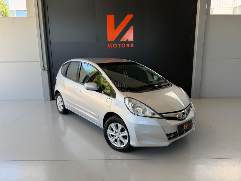 fit 1.4 lx 16v flex 4p automatico 2014 carlos barbosa