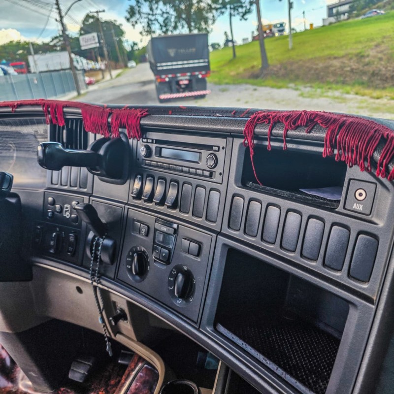 R-440 A 6X2 HIGHLINE - 2013 - GARIBALDI