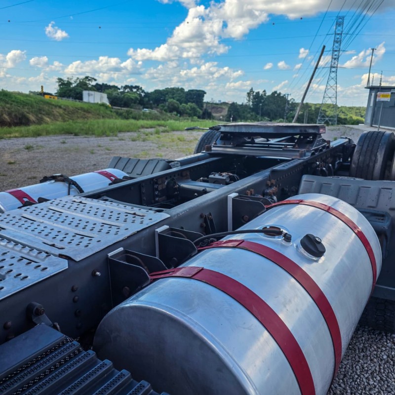 R-440 A 6X2 HIGHLINE - 2013 - GARIBALDI