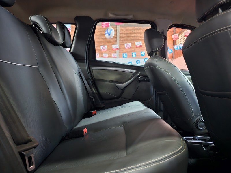 DUSTER 2.0 DYNAMIQUE 4X2 16V FLEX 4P AUTOMÁTICO - 2013 - CAXIAS DO SUL