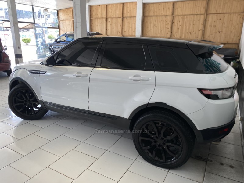 RANGE ROVER EVOQUE 2.0 PRESTIGE 4WD 16V GASOLINA 4P AUTOMÁTICO - 2014 - CAXIAS DO SUL