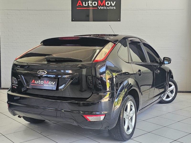 FOCUS 1.6 GLX 8V FLEX 4P MANUAL - 2011 - CAXIAS DO SUL