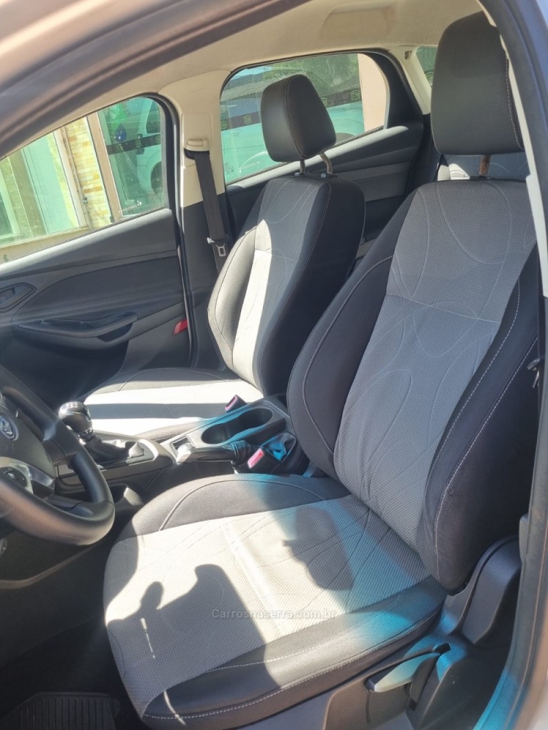 FOCUS 1.6 S 16V FLEX 4P MANUAL - 2015 - PASSO FUNDO