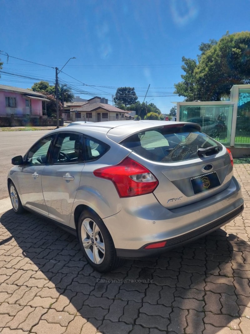 FOCUS 1.6 S 16V FLEX 4P MANUAL - 2015 - PASSO FUNDO