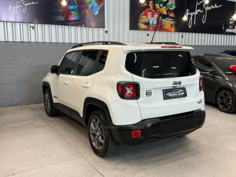 RENEGADE 1.8 16V FLEX LONGITUDE 4P AUTOMÁTICO - 2016 - CAXIAS DO SUL