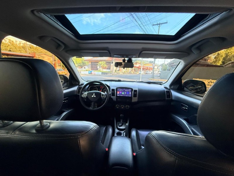 OUTLANDER 2.0 16V GASOLINA 4P AUTOMÁTICO - 2012 - TRêS COROAS