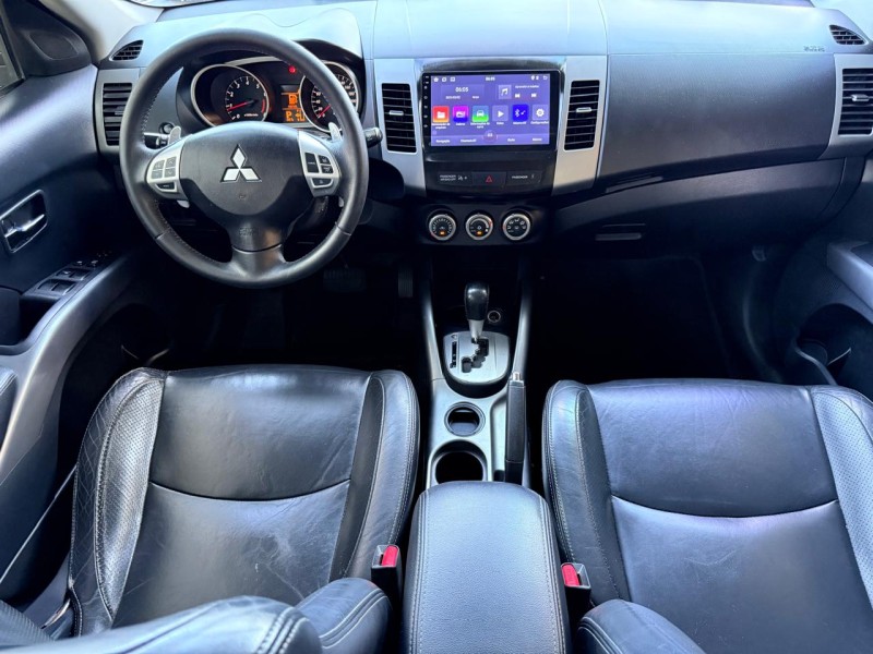 OUTLANDER 2.0 16V GASOLINA 4P AUTOMÁTICO - 2012 - TRêS COROAS