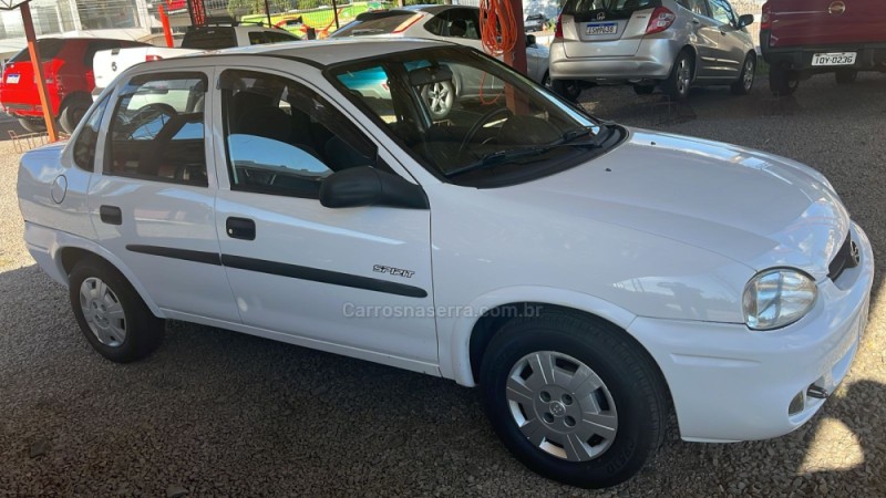 CORSA 1.0 MPFI CLASSIC SEDAN 8V GASOLINA 4P MANUAL - 2007 - VERANóPOLIS