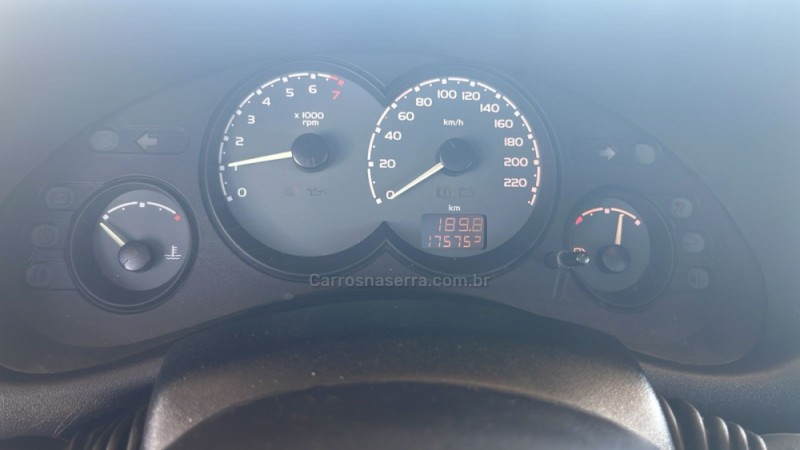 CORSA 1.0 MPFI CLASSIC SEDAN 8V GASOLINA 4P MANUAL - 2007 - VERANóPOLIS