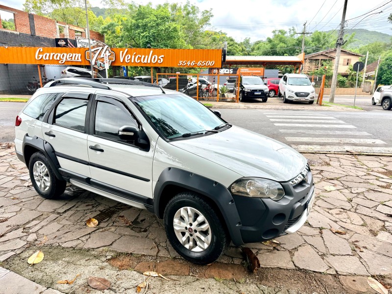 PALIO 1.8 MPI ADVENTURE WEEKEND 8V FLEX 4P MANUAL - 2013 - TRêS COROAS