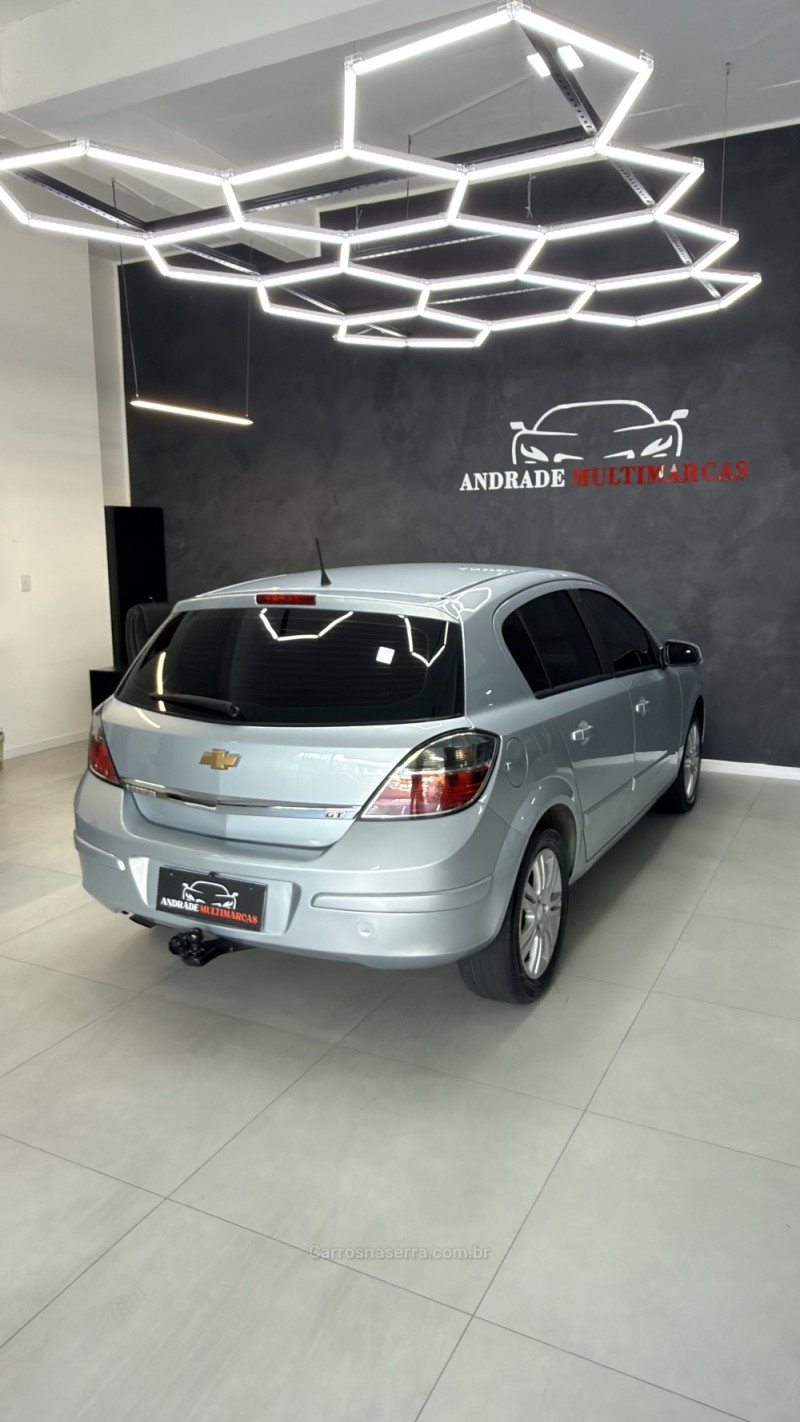 VECTRA 2.0 MPFI GT HATCH 8V FLEX 4P MANUAL - 2009 - CAXIAS DO SUL