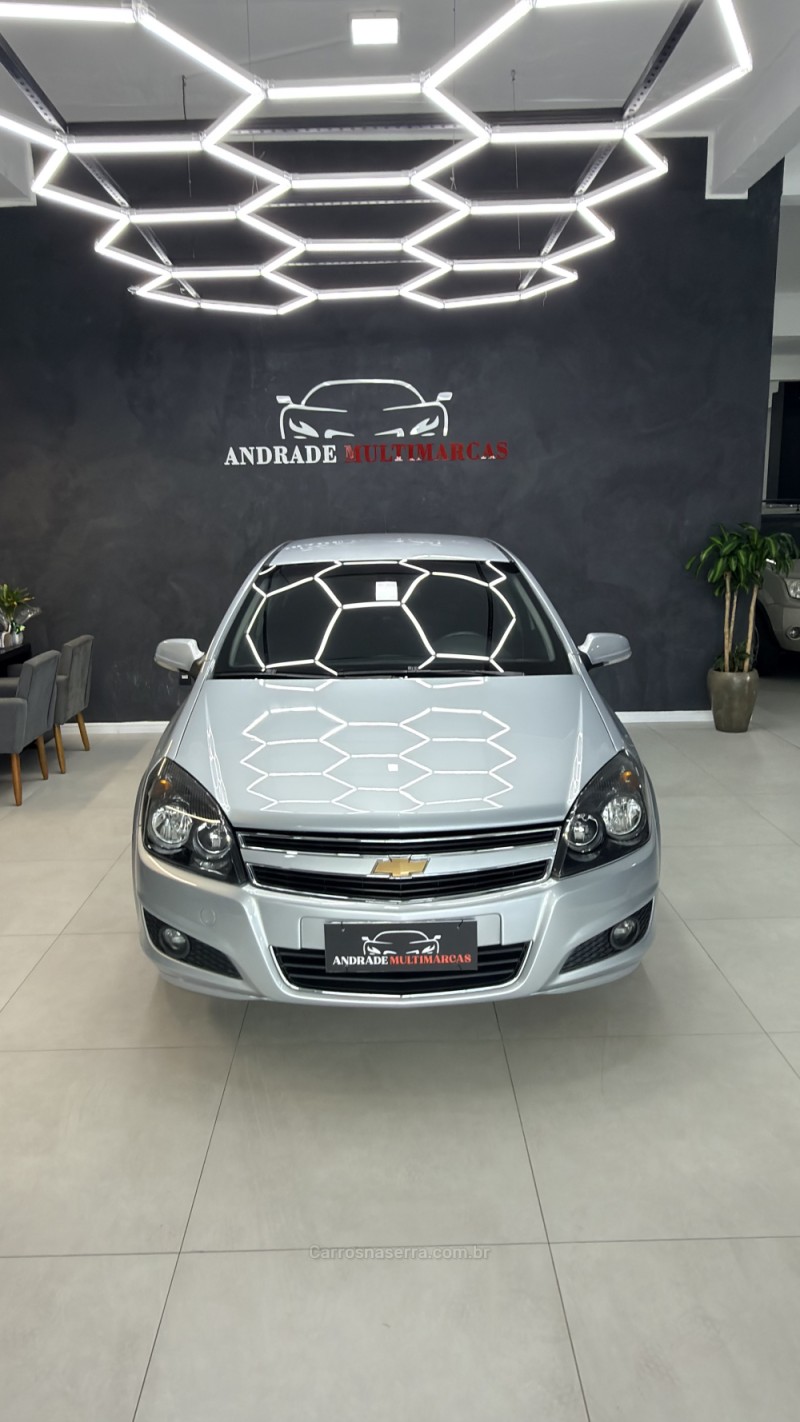 VECTRA 2.0 MPFI GT HATCH 8V FLEX 4P MANUAL - 2009 - CAXIAS DO SUL