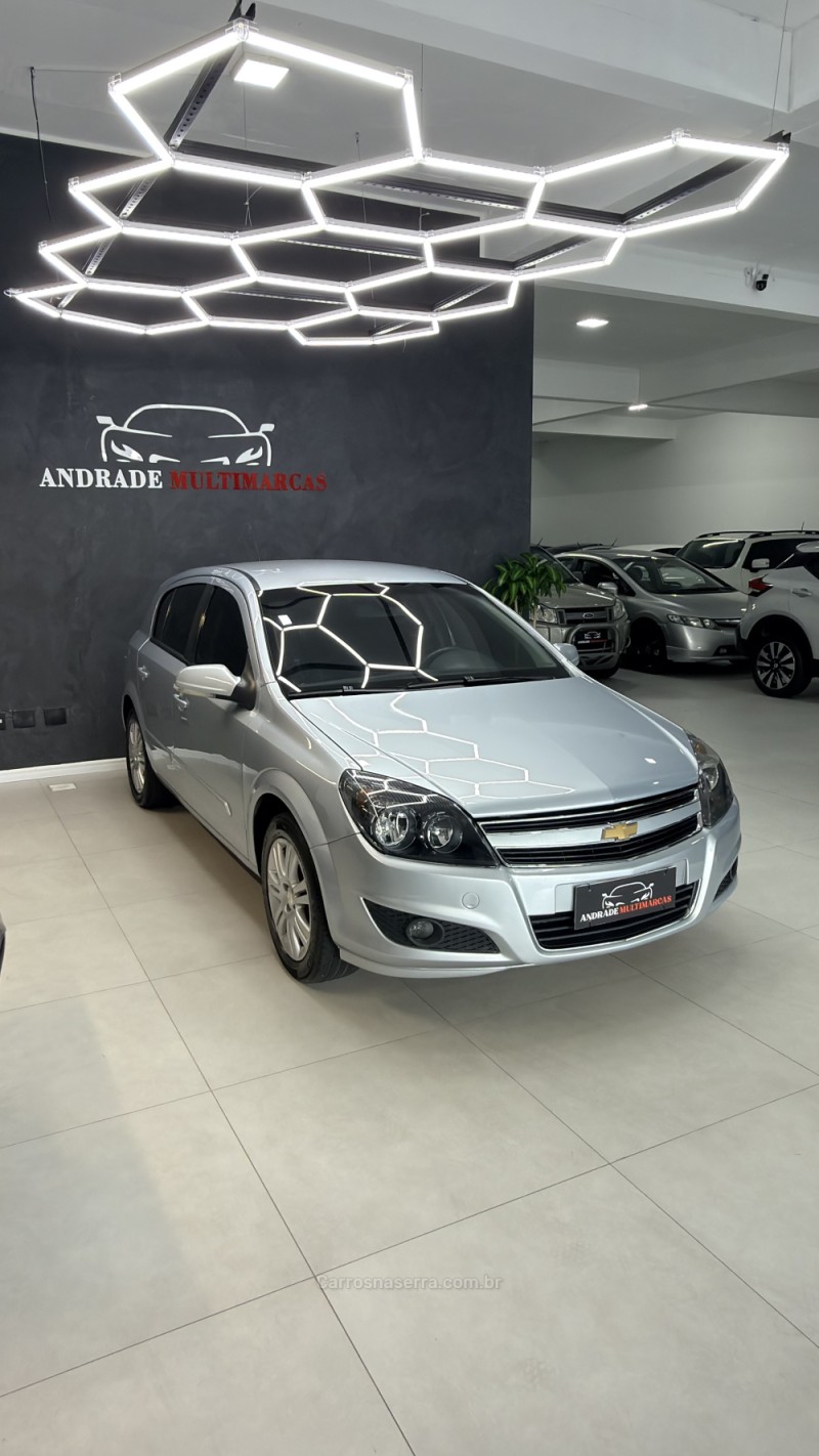 VECTRA 2.0 MPFI GT HATCH 8V FLEX 4P MANUAL - 2009 - CAXIAS DO SUL