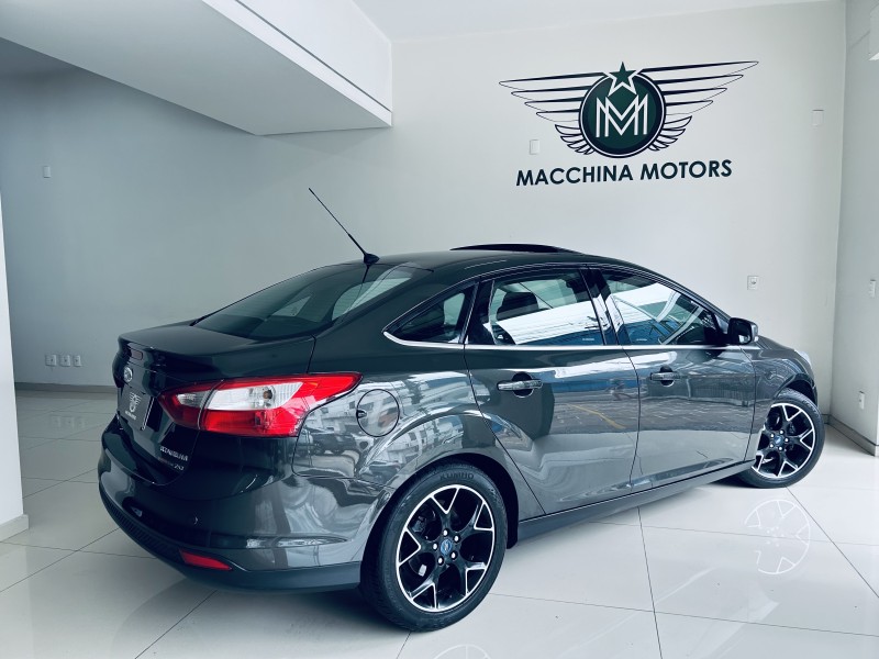 FOCUS 2.0 TITANIUM PLUS SEDAN 16V FLEX 4P AUTOMÁTICO - 2015 - CAXIAS DO SUL