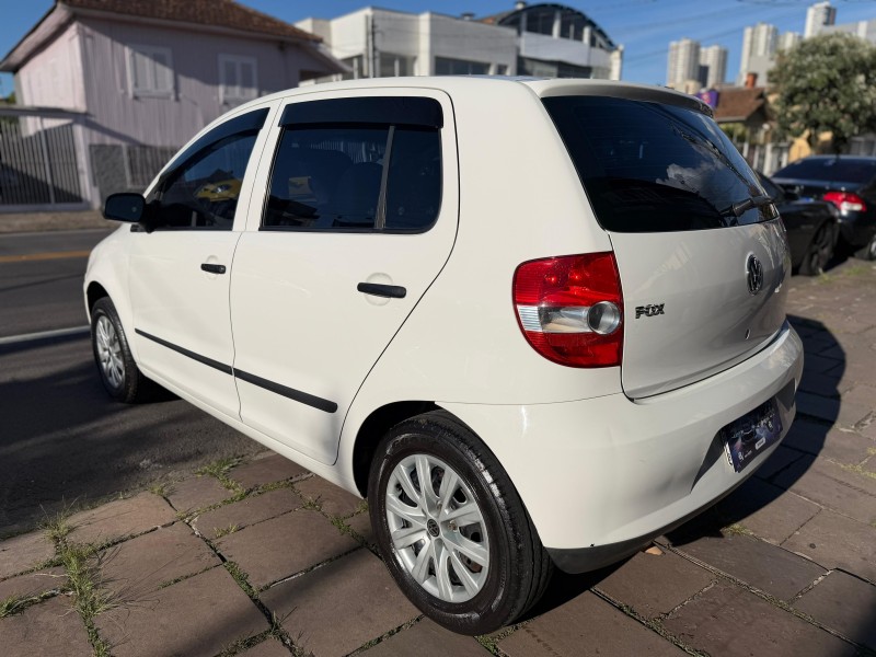 FOX 1.0 MI PLUS 8V FLEX 4P MANUAL - 2005 - CAXIAS DO SUL