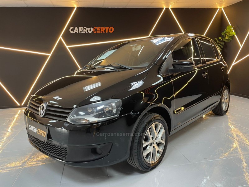 FOX 1.6 MI 8V FLEX 4P MANUAL - 2011 - NOVO HAMBURGO