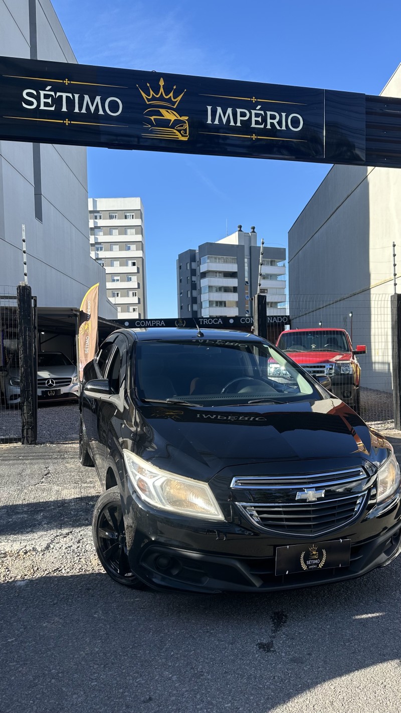 PRISMA 1.0 MPFI LT 8V FLEX 4P MANUAL - 2013 - CAXIAS DO SUL