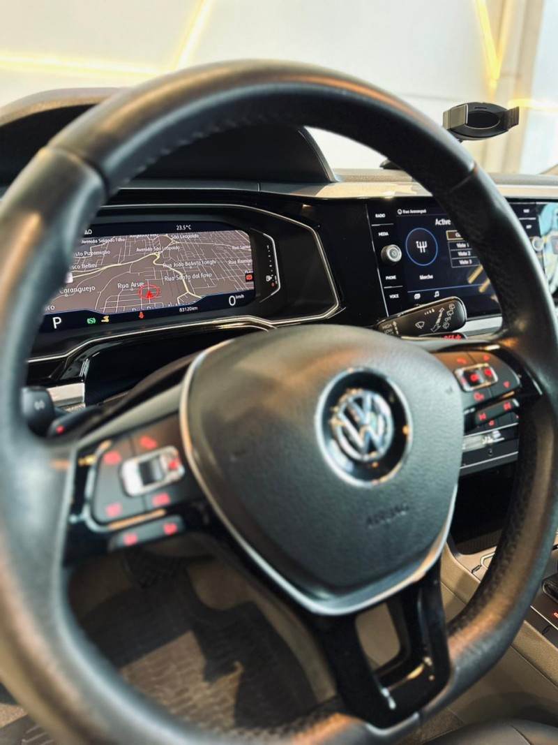 POLO 1.0	200 TSI HIGHLINE AUTOMÁTICO  - 2019 - CAXIAS DO SUL