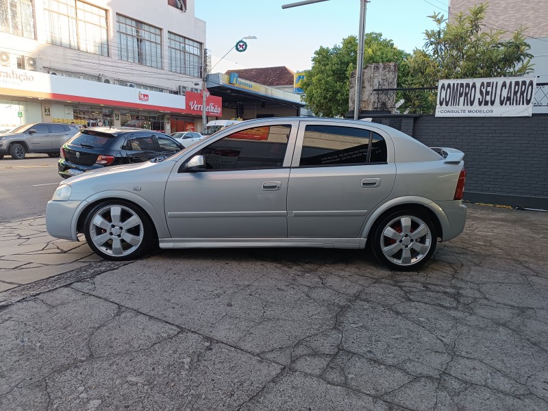 ASTRA 2.0 MPFI ELEGANCE 8V FLEX 4P MANUAL - 2005 - FLORES DA CUNHA