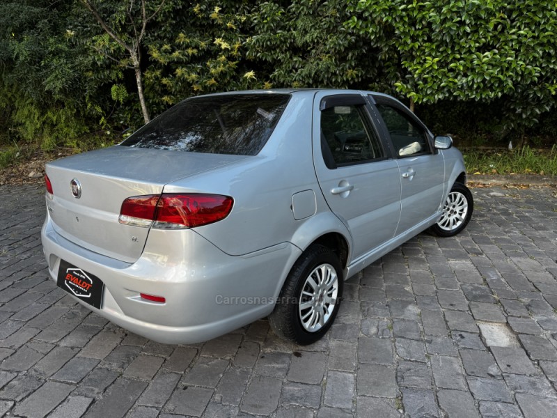 SIENA 1.0 MPI EL CELEBRATION 8V FLEX 4P MANUAL - 2010 - CAXIAS DO SUL