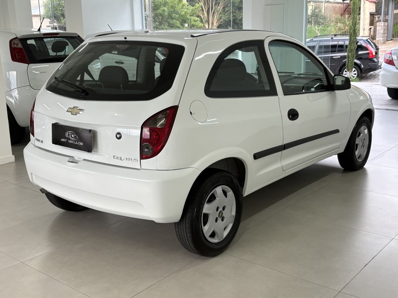 CELTA 1.0 MPFI LS 8V FLEX 2P MANUAL - 2013 - BENTO GONçALVES