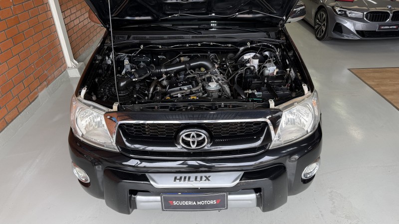 HILUX 2.7 SR 4X2 CD 16V GASOLINA 4P MANUAL - 2009 - BENTO GONçALVES