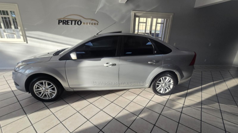 FOCUS 2.0 GHIA 16V FLEX 4P MANUAL - 2009 - BENTO GONçALVES