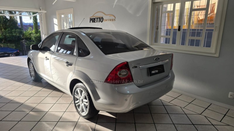 FOCUS 2.0 GHIA 16V FLEX 4P MANUAL - 2009 - BENTO GONçALVES