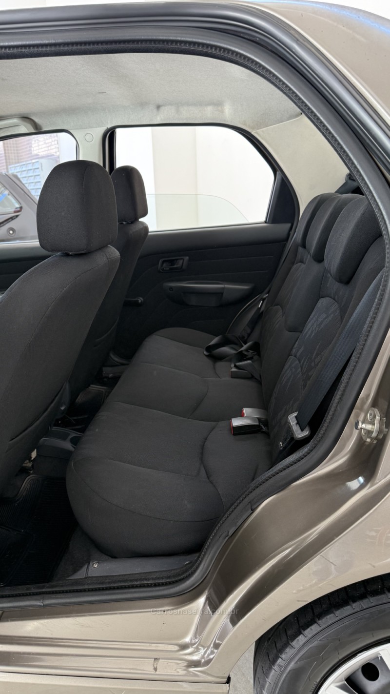 SIENA 1.0 MPI EL CELEBRATION 8V FLEX 4P MANUAL - 2012 - BENTO GONçALVES